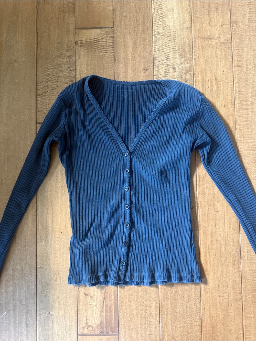 Brandy Melville Women’s Ribbed Button-Front Top in Deep Blue